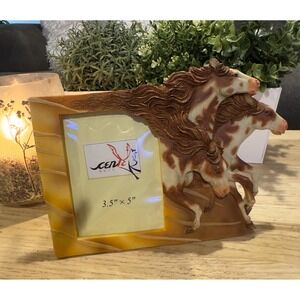 Wild Horse Photo Frame – Fits 3x5 Photo
